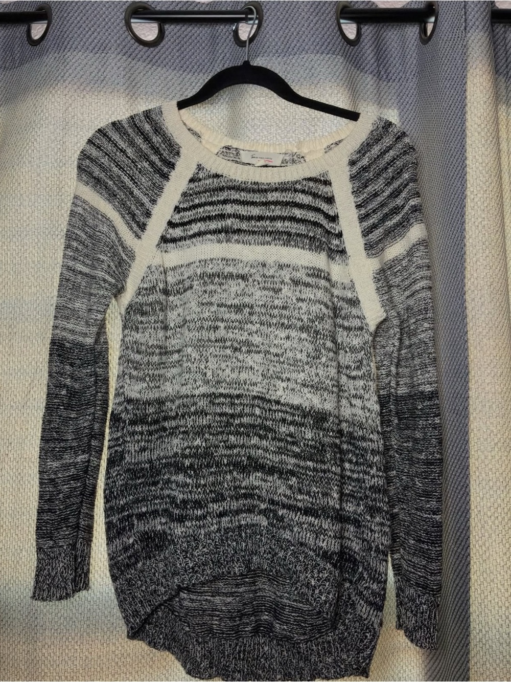 Vince Camuto Black & White Sweater